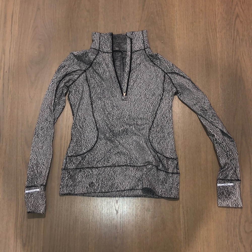 Lululemon quarter zip fitted workout top